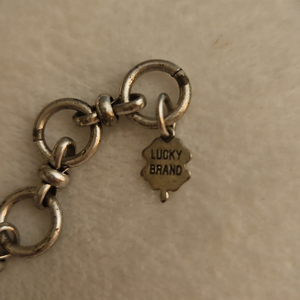 Vtg LUCKY BRAND Peace Sign Dove Charm Pendant Festival Chain Necklace - Picture 4 of 8